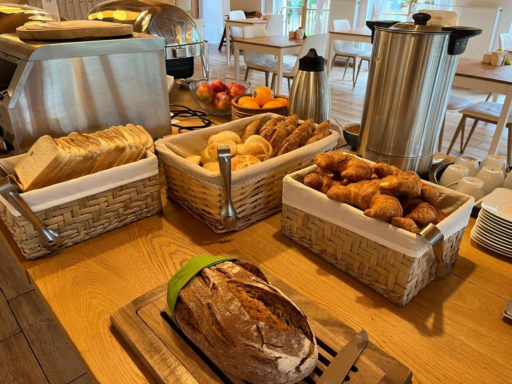 Seehotel Am Hallstaettersee Modern Rooms Όμπερτραουν Εξωτερικό φωτογραφία